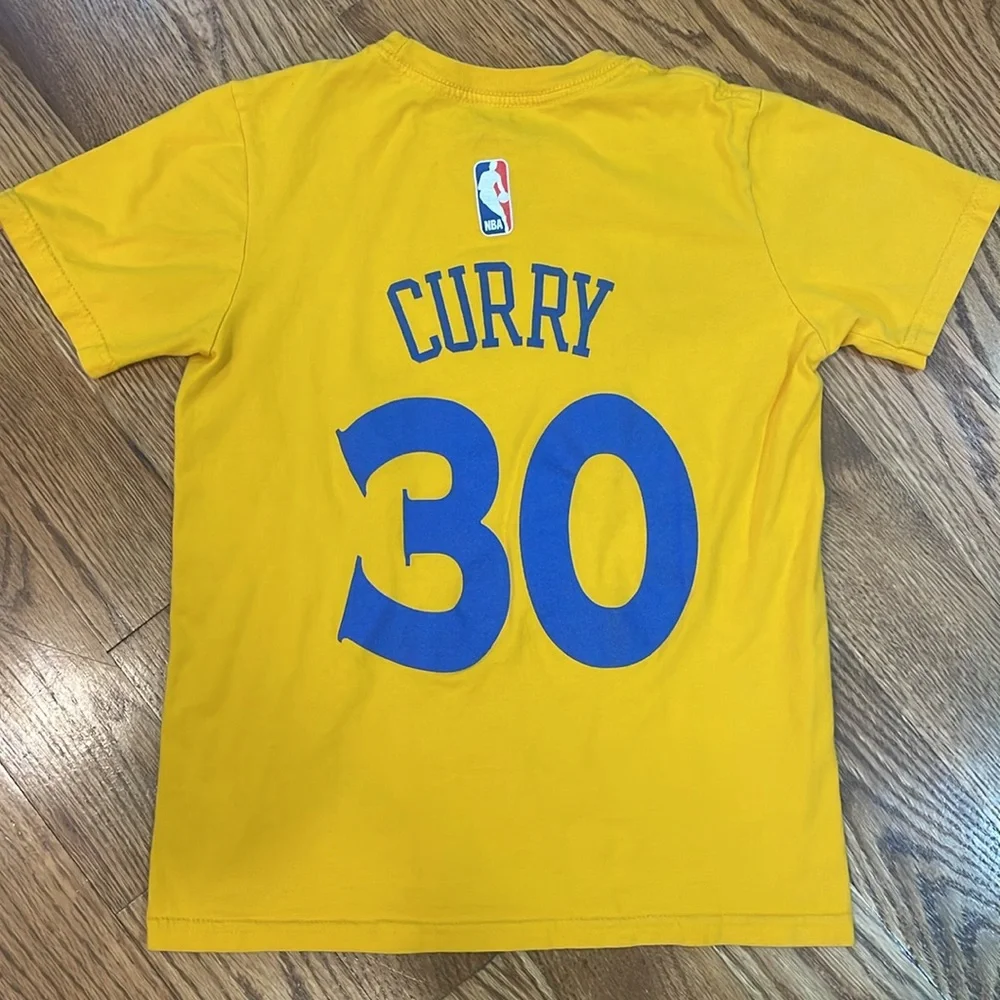 Steph Curry Golden State Warriors Adidas Shirt. Size S 8. Excellent Condition.